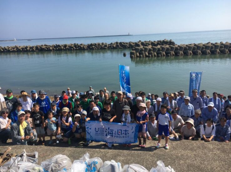 海でつながるゴミ拾い③「射水市　六渡寺海岸清掃」